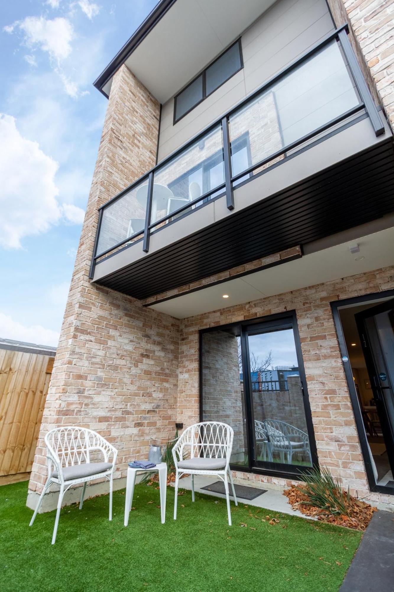 Stylish Central City Townhouse Next To Little High Christchurch Kültér fotó