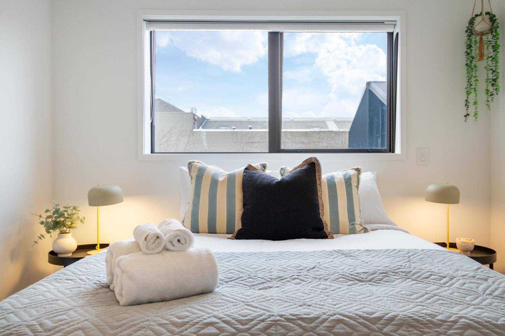 Stylish Central City Townhouse Next To Little High Christchurch Kültér fotó