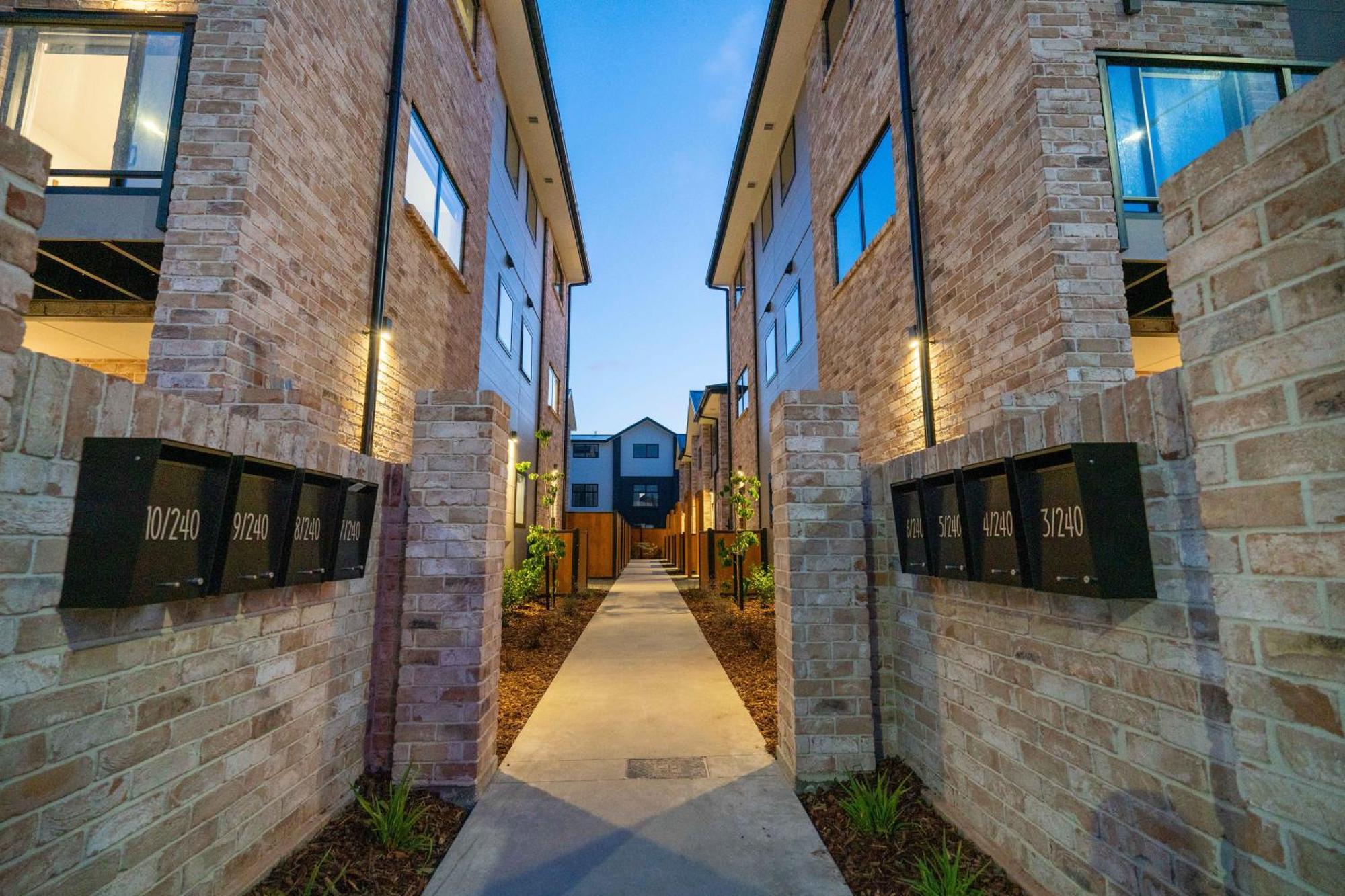 Stylish Central City Townhouse Next To Little High Christchurch Kültér fotó